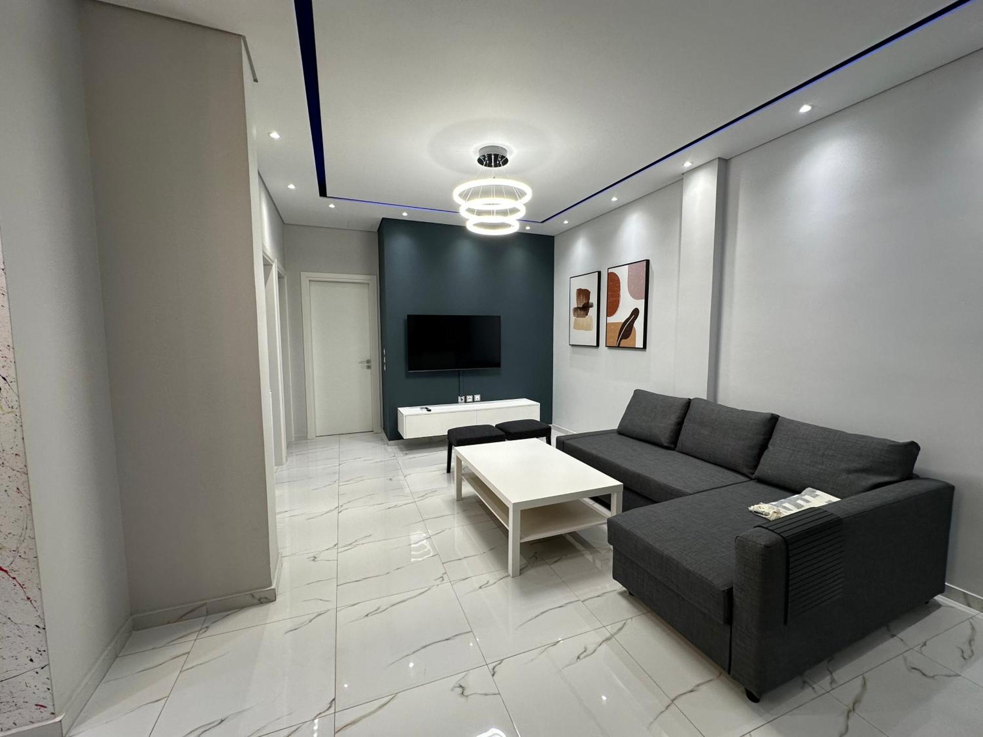 Warm And Modern Brand New Apartment Piraeus Exterior photo